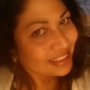 Meet your Posher, Magdalena